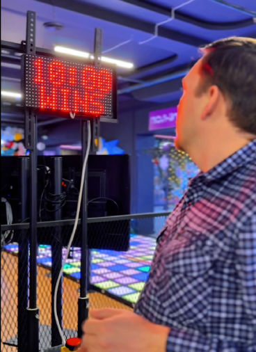 Аттракцион "Поймай секунду"